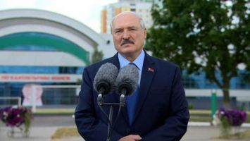 Лукашенко о планах на день выборов: как обычно пройдет день, буду ждать результатов