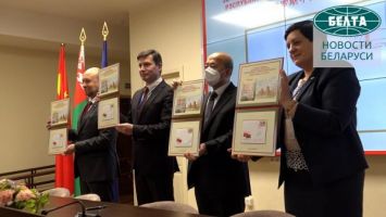 Церемония гашения почтовой марки к 30-летию белорусско-китайских дипотношений состоялась в Минске