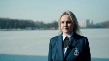 Толщина льда ненадежна! ОСВОД запрещает выходить на водоемы