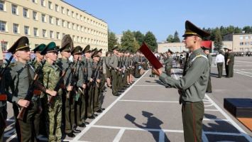 Церемония принятия присяги курсантами Военной академии