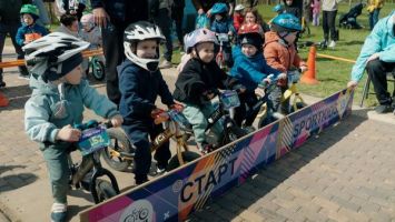 Семейный велофестиваль "Першы ровар" стартовал в Минске