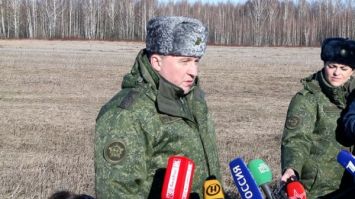 Хренин раскрыл журналистам подробности телефонного разговора с министром обороны Украины