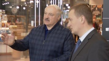 Лукашенко требует навести порядок в работе продовольственных рынков и обеспечить доступ для фермеров