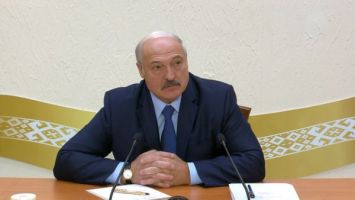 Лукашенко: я сторонник страховой медицины, но для этого доходы людей должны быть выше