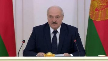 "Один из самых сложных периодов за десятилетия" - Лукашенко оценил экономические итоги года