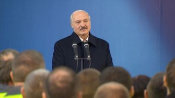 Лукашенко: Беларусь и Россия не обсуждают создание наднациональных органов, но работа по дорожным картам продолжится