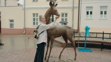 Бронзовая скульптура оленя святого Губерта появилась в центре Гродно