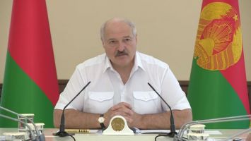 Лукашенко заявил о попытках сломать православие в Беларуси