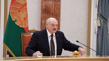 Лукашенко убедил Пригожина! // Про ЧВК, "друзей-советников", выборы | "Ну что тут говорить?!"