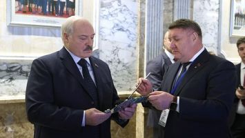 Лукашенко: У тебя есть такой телевизор? // Кто и за что получит Знак качества? | НОВЫЕ НАЗНАЧЕНИЯ! 