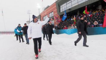 Команда Президента выступила вне зачета, но финишировала первой на "Минской лыжне"