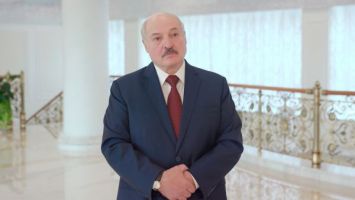 Лукашенко: государство как поддерживало ветеранов, так и будет их поддерживать в дальнейшем