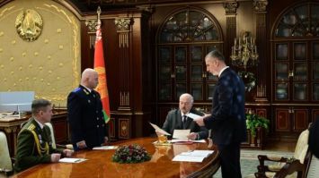 Лукашенко: Дмитрий, ты ж понимаешь, куда идёшь! // Кадры, доклад КГБ и ГЛАВНОЕ из Питера