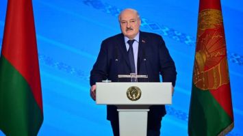 Лукашенко: Я от вас никуда НЕ УБЕГУ! // Что женщины спросили у Президента? // ГЛАВНОЕ за неделю 