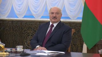 Лукашенко спортсменам: соревноваться надо за победу, после приходи и требуй, что хочешь