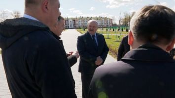 Лукашенко дал дополнительные поручения по благоустройству Брагина и подобных ему городков