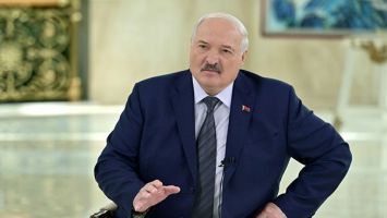 Лукашенко: Американцев слово в слово предупреждал! // Про Иран, ракеты, туристов, Европу и Трампа