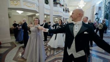 Бал на старый Новый год прошел в Большом театре Беларуси