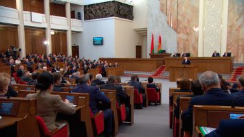 В Беларуси не будут уменьшать пенсии, увеличивать выплаты предприятий и работников в пенсионный фонд
