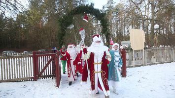 Резиденция Деда Мороза на Августовском канале