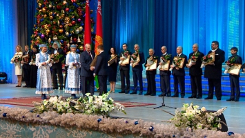 Лукашенко: вручение премии "За духовное возрождение" и спецпремий открывает Год культуры