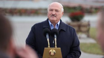Лукашенко: Что, будем сидеть и бояться? // БелАЭС, военные прокуратуры, Литва, разговор с Путиным