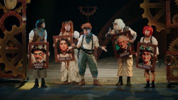 Премьера спектакля "Наперад у мінулае!" прошла в Театре юного зрителя