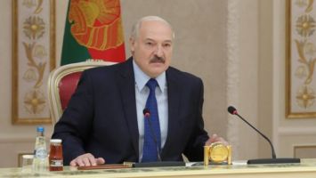 Лукашенко о транзите власти: следующий Президент будет избран только народом