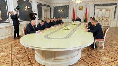 Лукашенко согласовал назначение новых руководителей местной вертикали