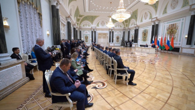"Время сейчас важнее денег". Лукашенко о реализации потенциала сотрудничества с Россией