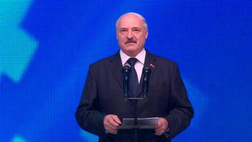 Лукашенко: "Мисс Беларусь" будет определять имидж страны наряду со спортсменами и деятелями культуры