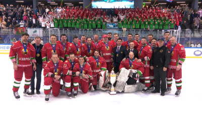 Хоккейная команда Президента в 15-й раз стала победителем Республиканского любительского турнира