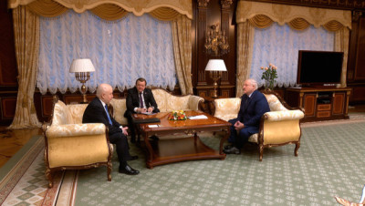 Лукашенко отметил неожиданно высокую явку на прошедших выборах депутатов