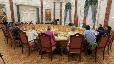 Лукашенко: никаких рисков для Беларуси от размещения ЧВК "Вагнер" нет