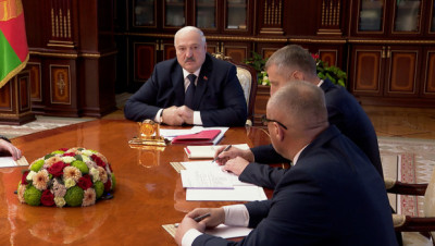 Лукашенко назначил новых послов в страны дальней дуги