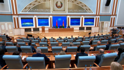 Лукашенко собрал совещание с аппаратом Нацбанка и руководством банков