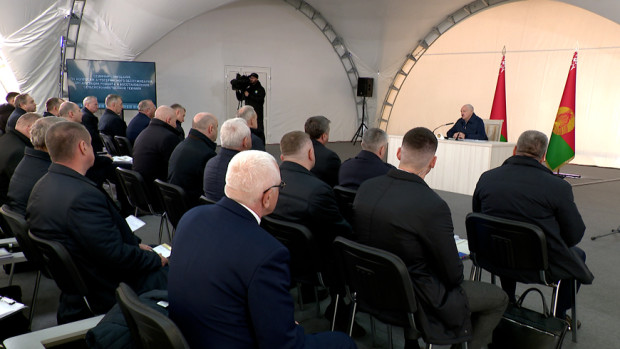 Сохранение земель и создание производств. Лукашенко о задачах по развитию Припятского Полесья
