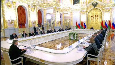 Лукашенко: Беларуси и России жизненно необходимо развивать отношения союзничества