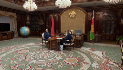 Лукашенко принял с докладом вице-премьера Зайца