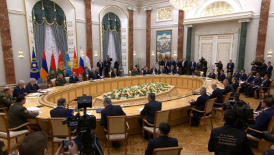 Лукашенко: обстановка в мире характеризуется высокой степенью конфронтации и поляризации