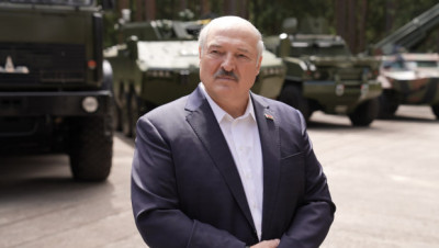 "Без этого никакой победы не будет". Лукашенко о востребованности собственного производства боеприпасов