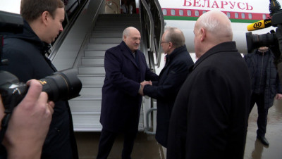 Президент Беларуси Александр Лукашенко прибыл с рабочим визитом в Российскую Федерацию 
