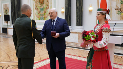 Лукашенко: чем больше личных достижений, тем сильнее наша Беларусь