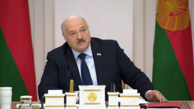 Лукашенко рассказал, о чем он с Путиным жестко договорился