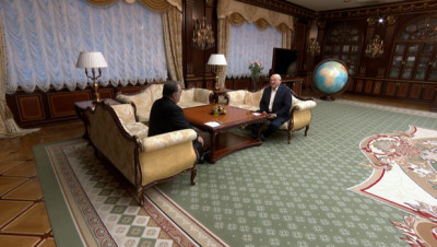 Лукашенко встретился с Рахмоном