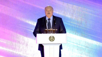 Лукашенко на празднике выпускников: вместе мы будем держать нашу страну, нашу Родину в наших руках