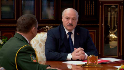 Лукашенко подверг критике систему подсчета баллов на ЦЭ