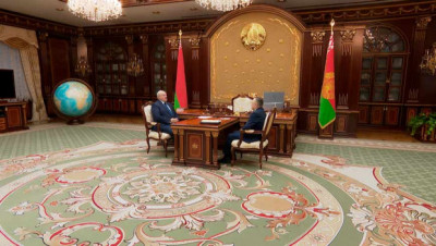 Лукашенко провел встречу с председателем Верховного Суда Сукало