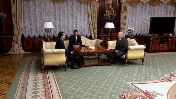 Лукашенко видит потенциал для увеличения вдвое товарооборота с Казахстаном