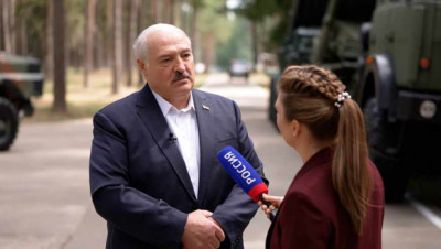 Лукашенко дал интервью телеканалу "Россия 1"